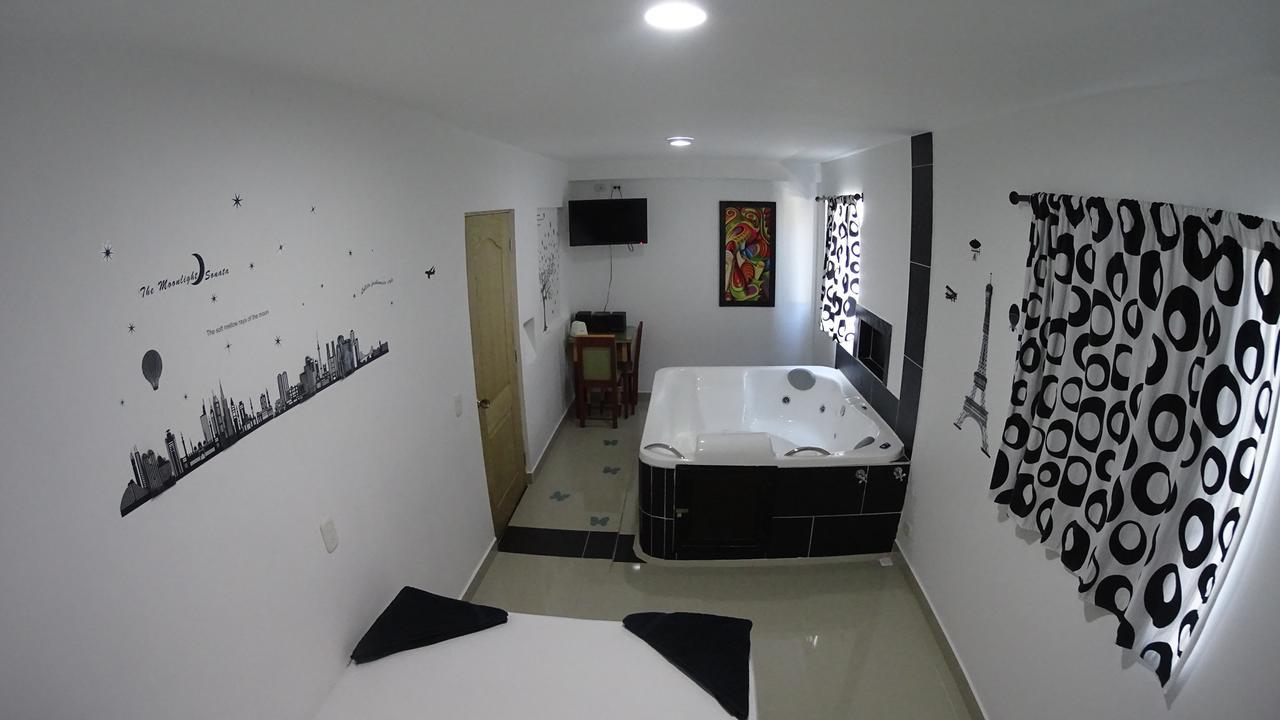 Hotel El Turista Rionegro Esterno foto