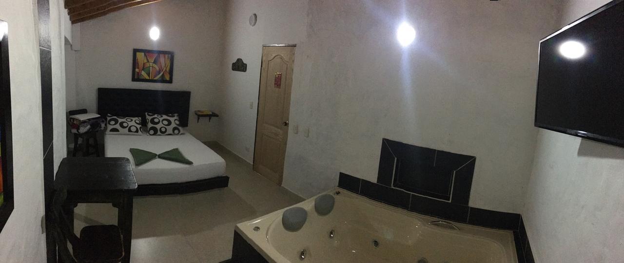 Hotel El Turista Rionegro Esterno foto